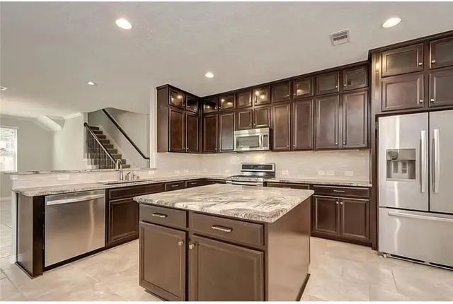 $4,000 | 4522 Millstone Canyon Lane, Sugar Land, TX 77479