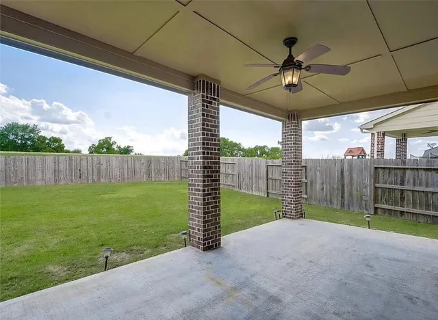 $4,000 | 4522 Millstone Canyon Lane, Sugar Land, TX 77479