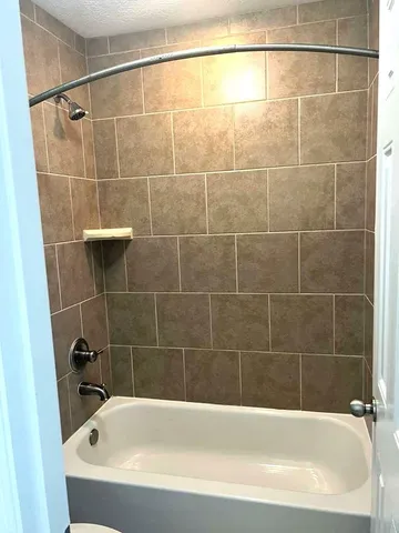 $4,000 | 4522 Millstone Canyon Lane, Sugar Land, TX 77479