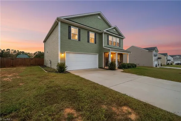 $315,000 | 417 Daniel Drive, Lexington, NC 27295