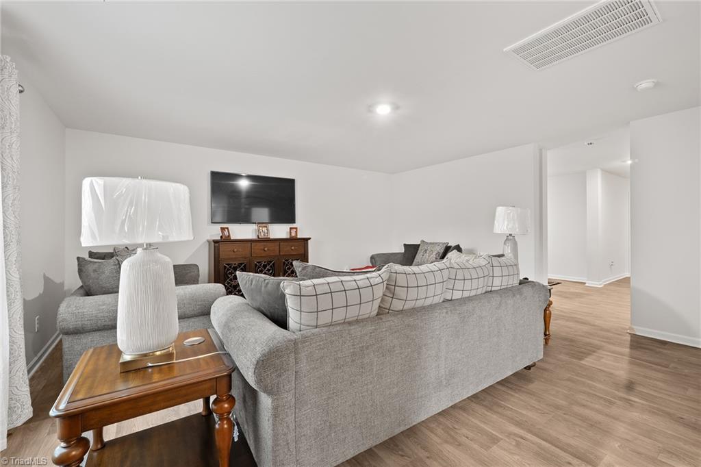 417 Daniel Drive Lexington, NC 27295 - Photo 11 of 39