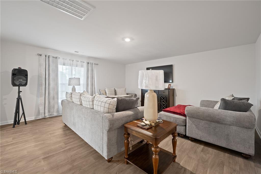 417 Daniel Drive Lexington, NC 27295 - Photo 9 of 39