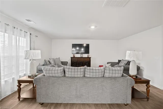 $330,000 | 417 Daniel Drive, Lexington, NC 27295