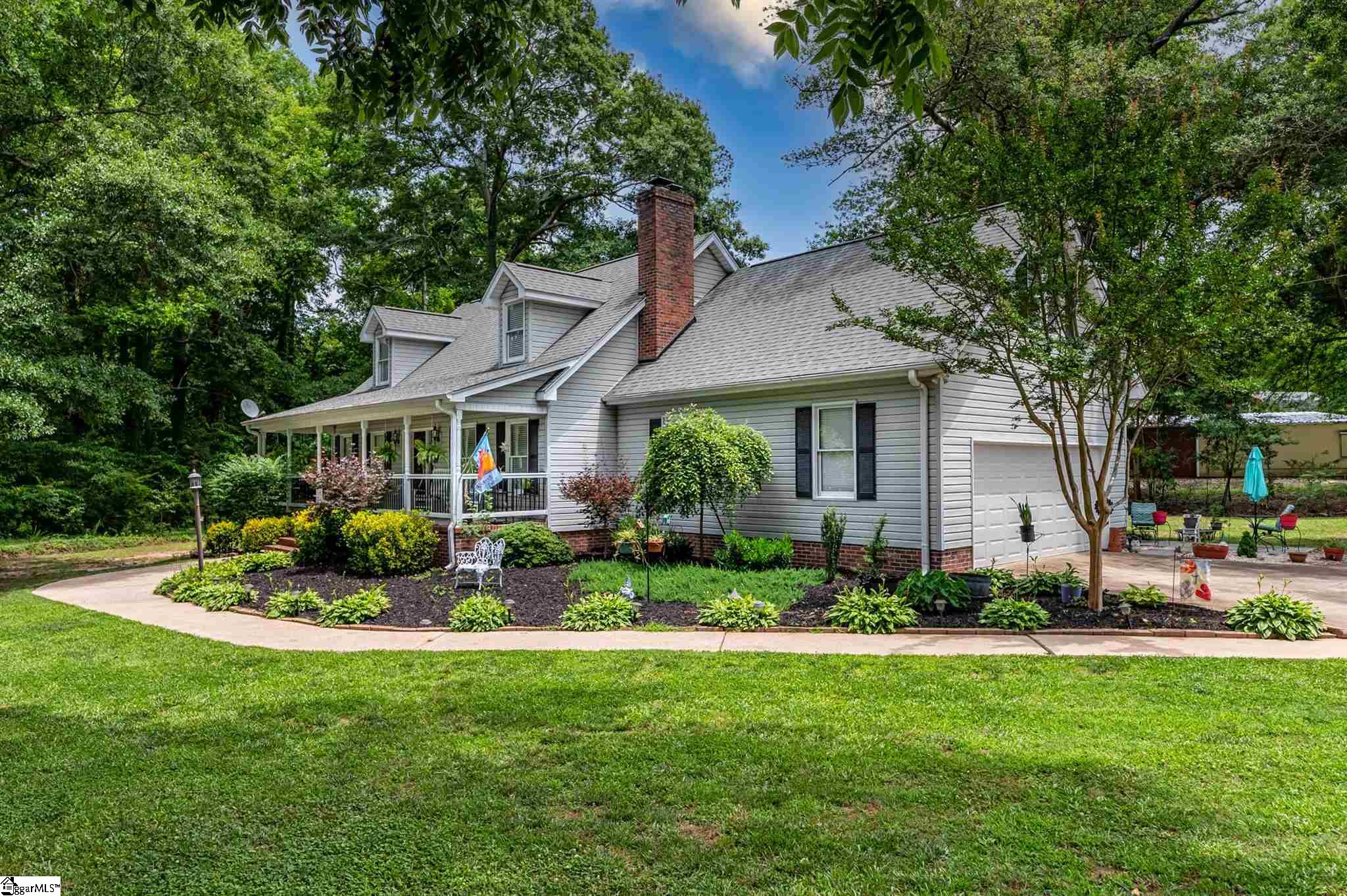 247 Inn Circle Fountain Inn, SC 29644 - Photo 4 of 35 Gallery Image 4