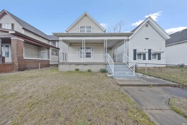 $109,900 | 1409 West Maryland Street, Evansville, IN 47710