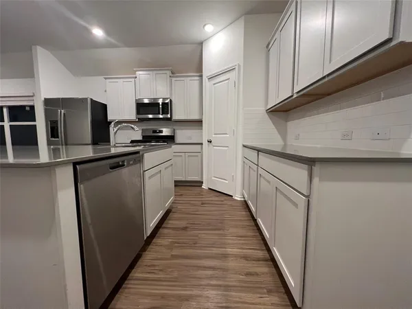 $2,250 | 115 Vintage Drive, San Marcos, TX 78666