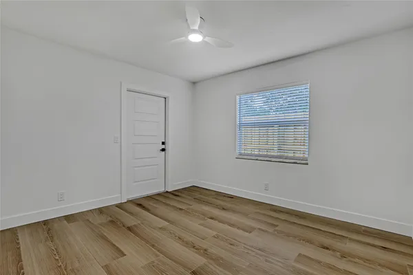 $2,400 | 416 West Mango Street, Unit 416, Lantana, FL 33462