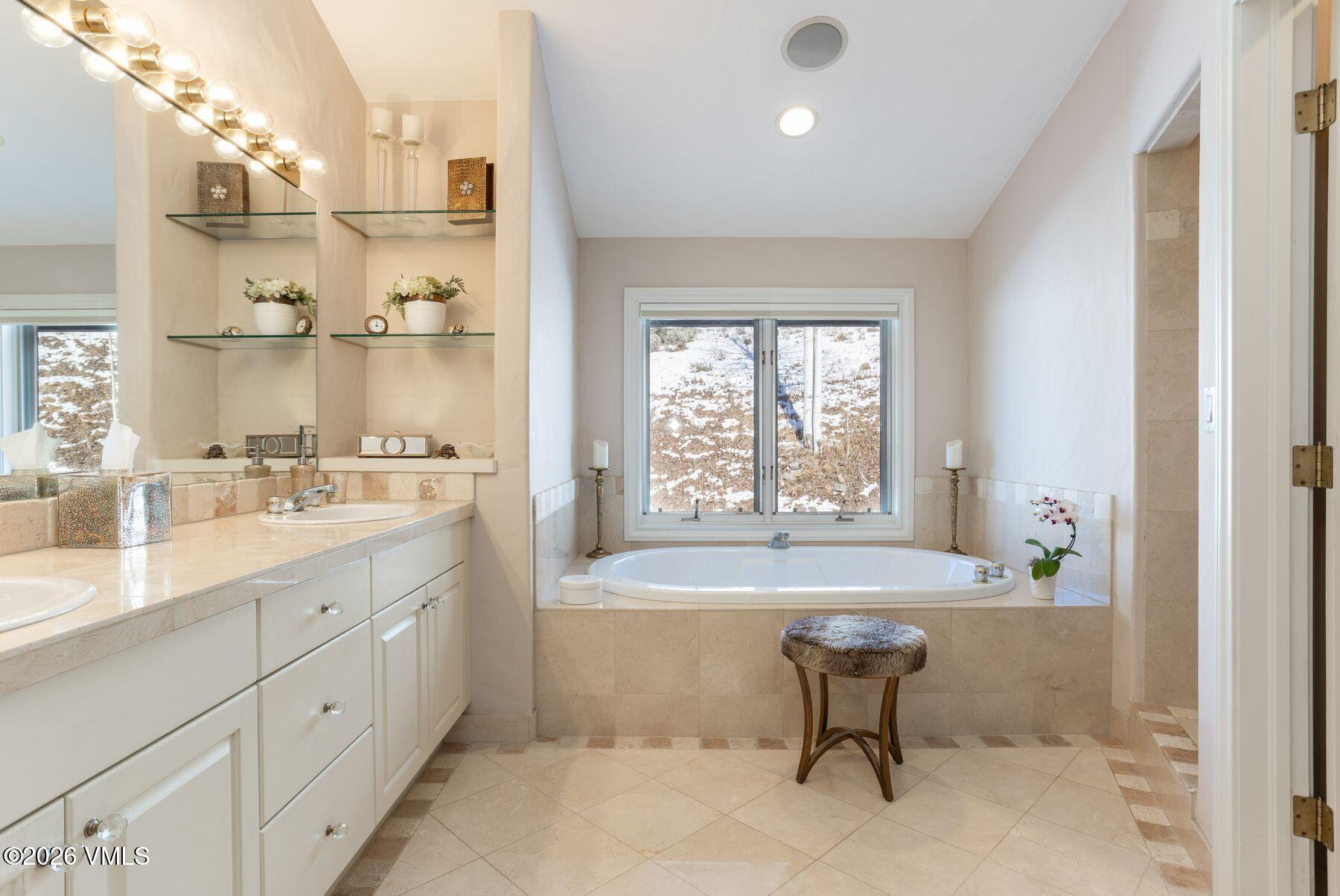 21 Hackamore Road, Unit W Edwards, CO 81632 - Photo 21 of 42 photo_online_019