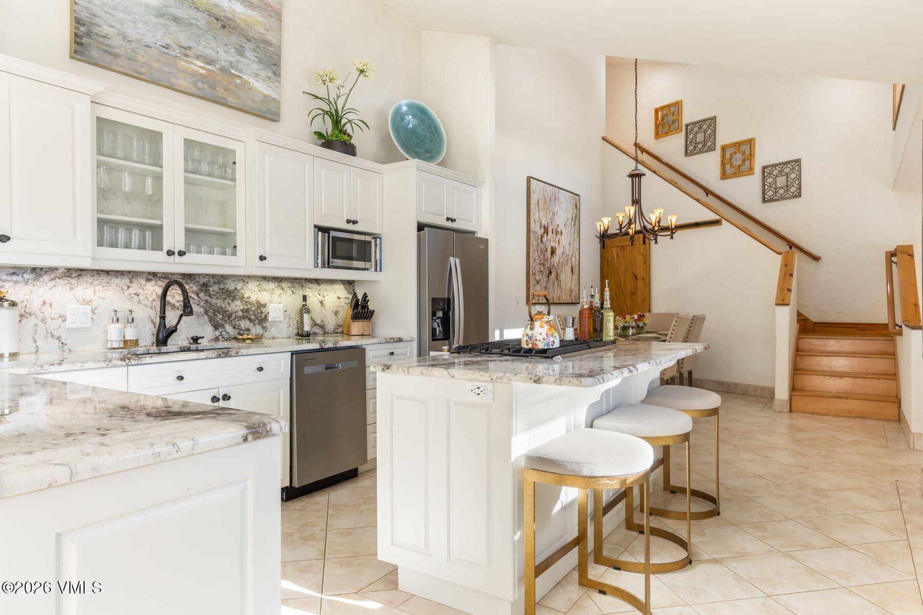 21 Hackamore Road, Unit W Edwards, CO 81632 - Photo 8 of 42 photo_online_006