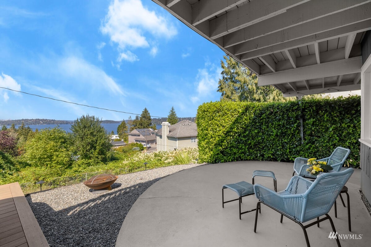 7136 South Sunnycrest Road Seattle, WA 98178 - Photo 29 of 35
