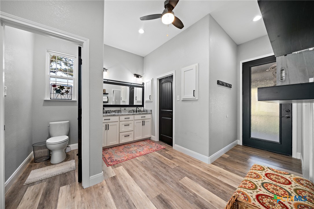 523 River Park Road McGregor, TX 76657 - Photo 16 of 43