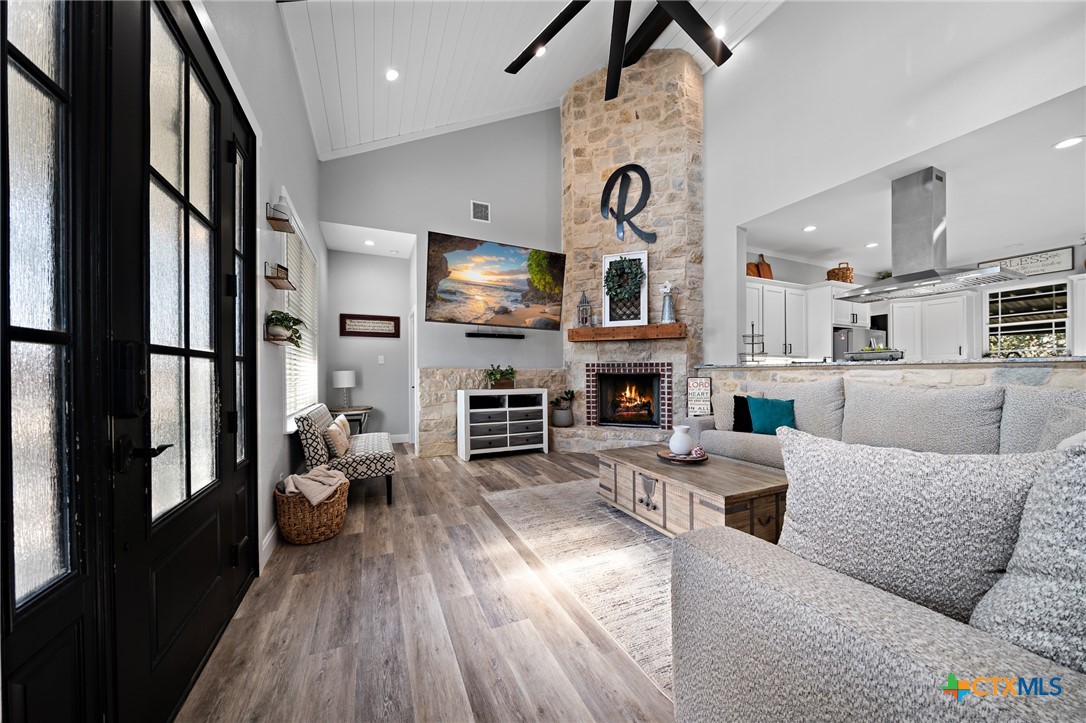 523 River Park Road McGregor, TX 76657 - Photo 5 of 43