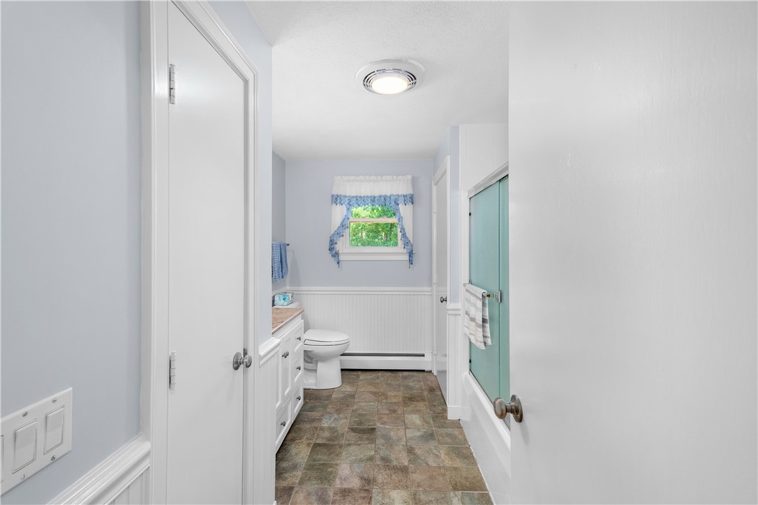 82 Hope Road Cranston, RI 02921 - Photo 13 of 30 Gallery Image 13