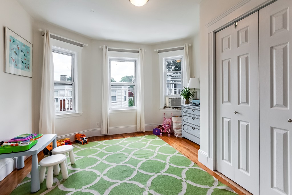 32 Parkton Road, Unit 3 Boston, MA 02130 - Photo 8 of 11
