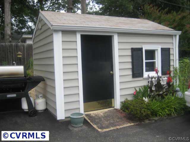 9306 Overhill Road Richmond, VA 23229 - Photo 3 of 10 Other - Detached Storage Shed!
