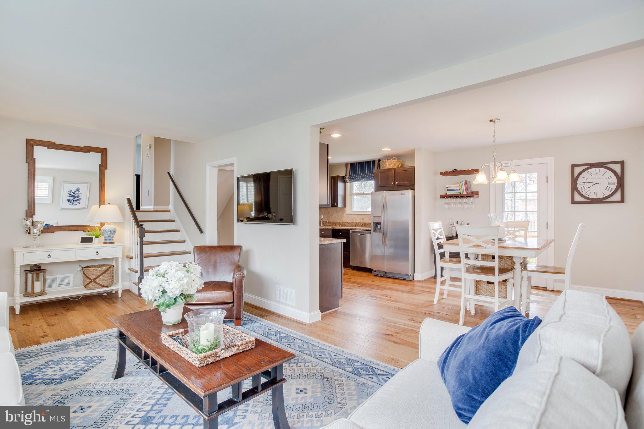 202 Rollingdale Road Baltimore, MD 21228 - Photo 13 of 47 Totally open concept living