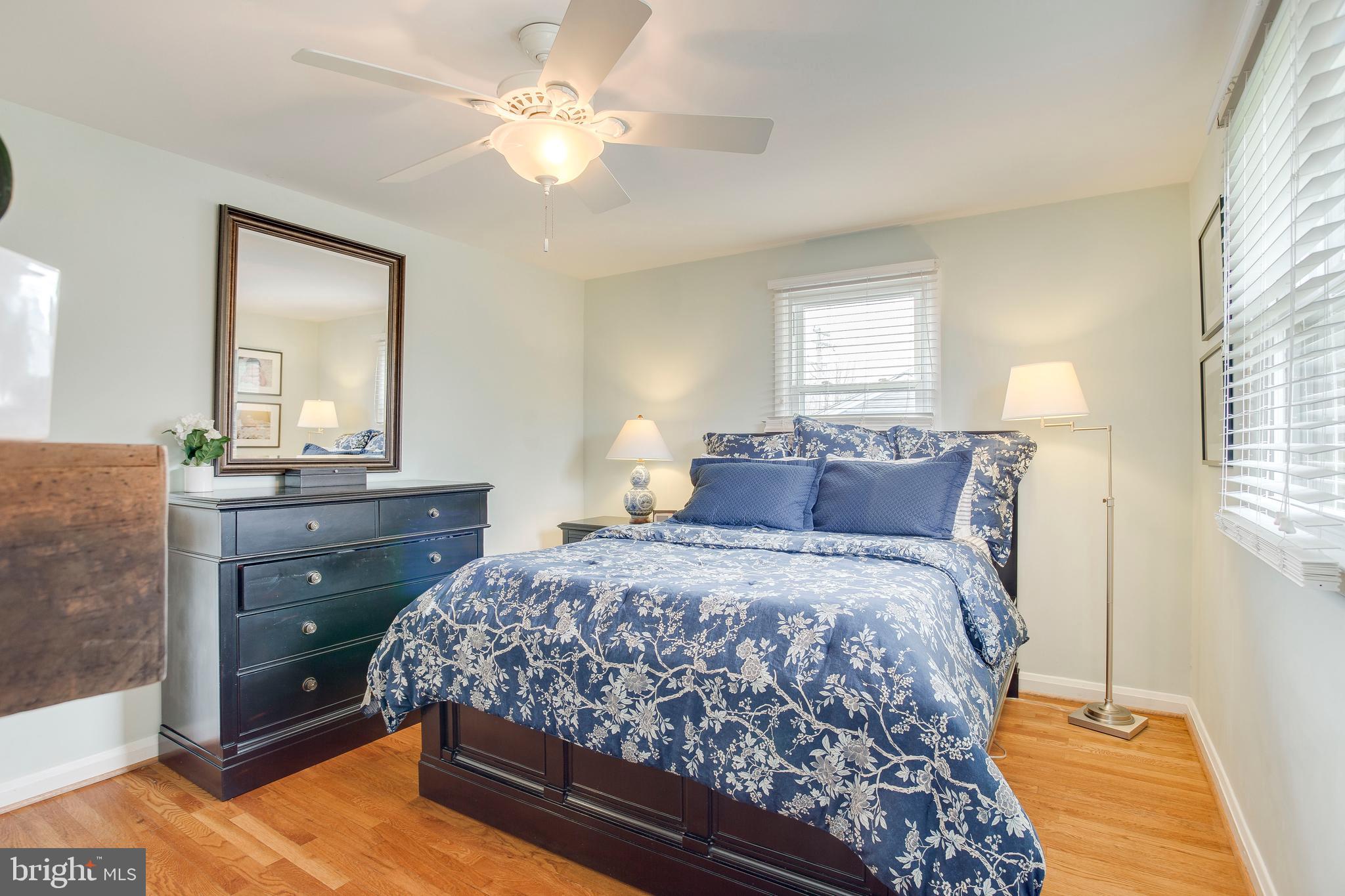 202 Rollingdale Road Baltimore, MD 21228 - Photo 37 of 47 Window treatments & fan included