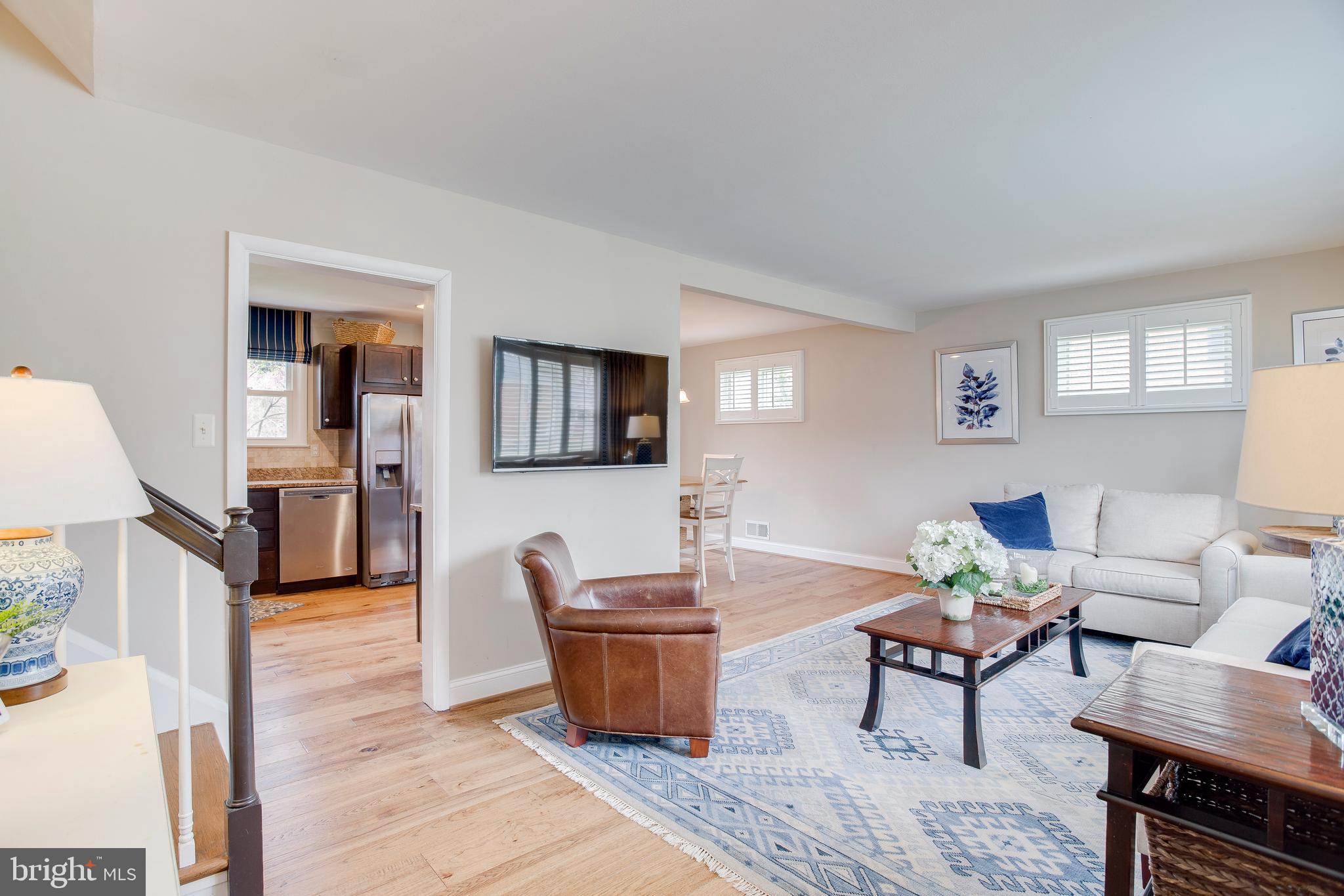 202 Rollingdale Road Baltimore, MD 21228 - Photo 8 of 47