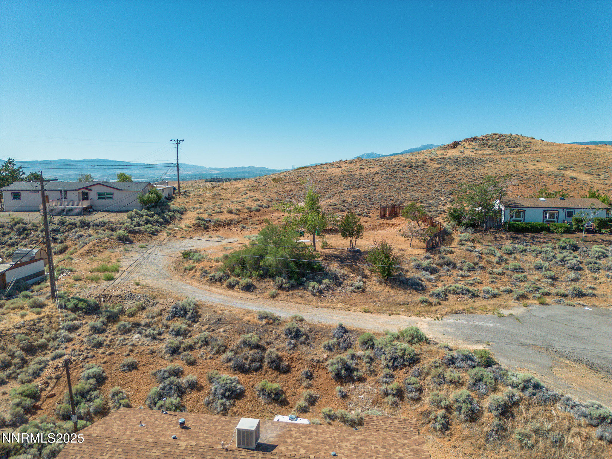 1606 Sagehen Lane Reno, NV 89506 - Photo 17 of 19 a view of a dry yard