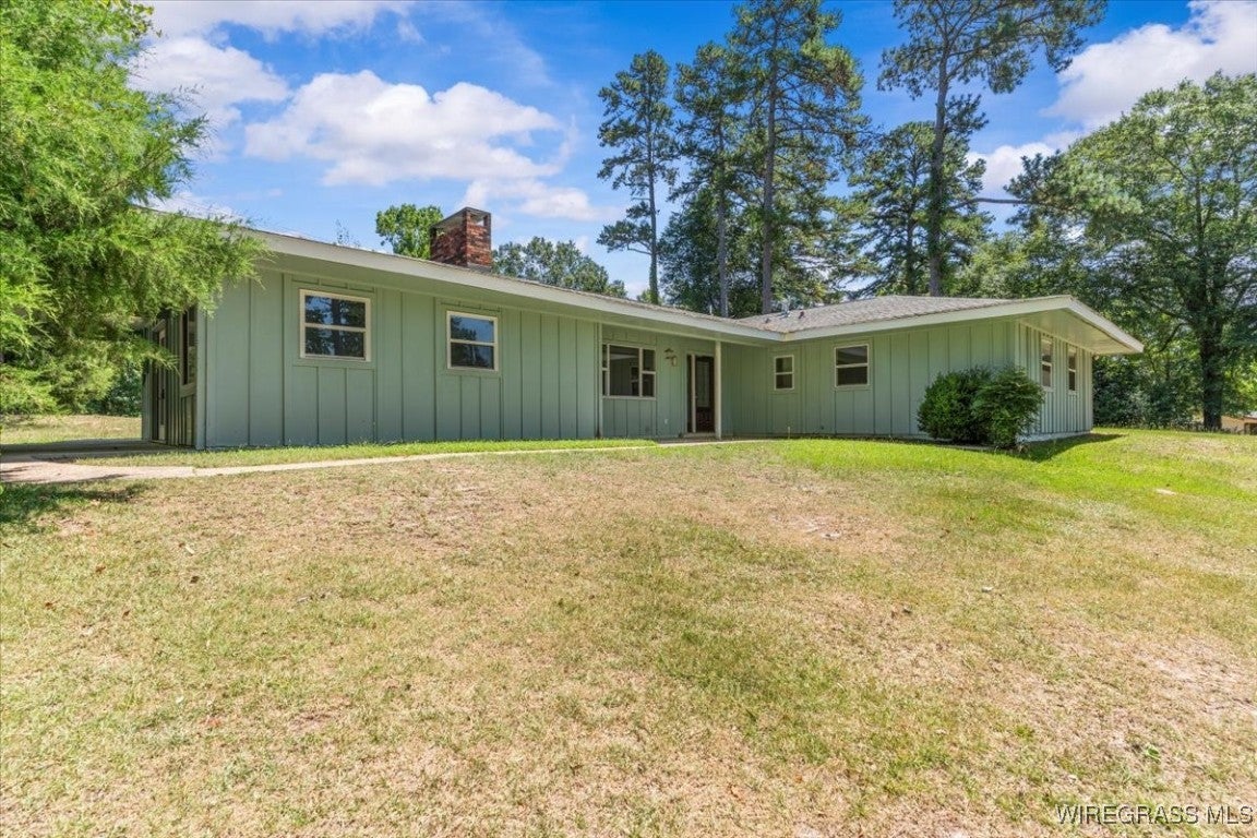 672 East Roy Parker Road Ozark, AL 36360 - Photo 1 of 28 Gallery Image 1