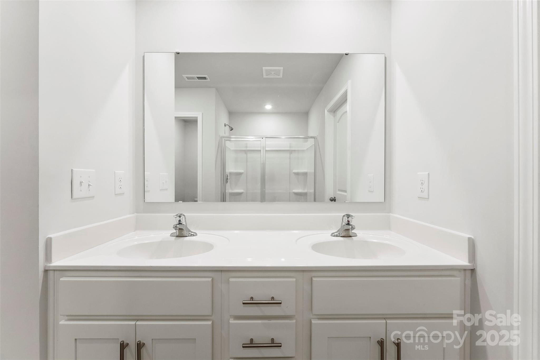 4915 Raspberry Knoll Drive Charlotte, NC 28208 - Photo 25 of 37 Gallery Image 25