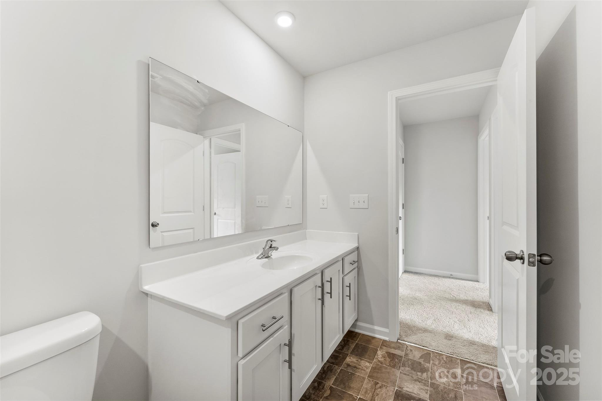 4915 Raspberry Knoll Drive Charlotte, NC 28208 - Photo 31 of 37 Gallery Image 31