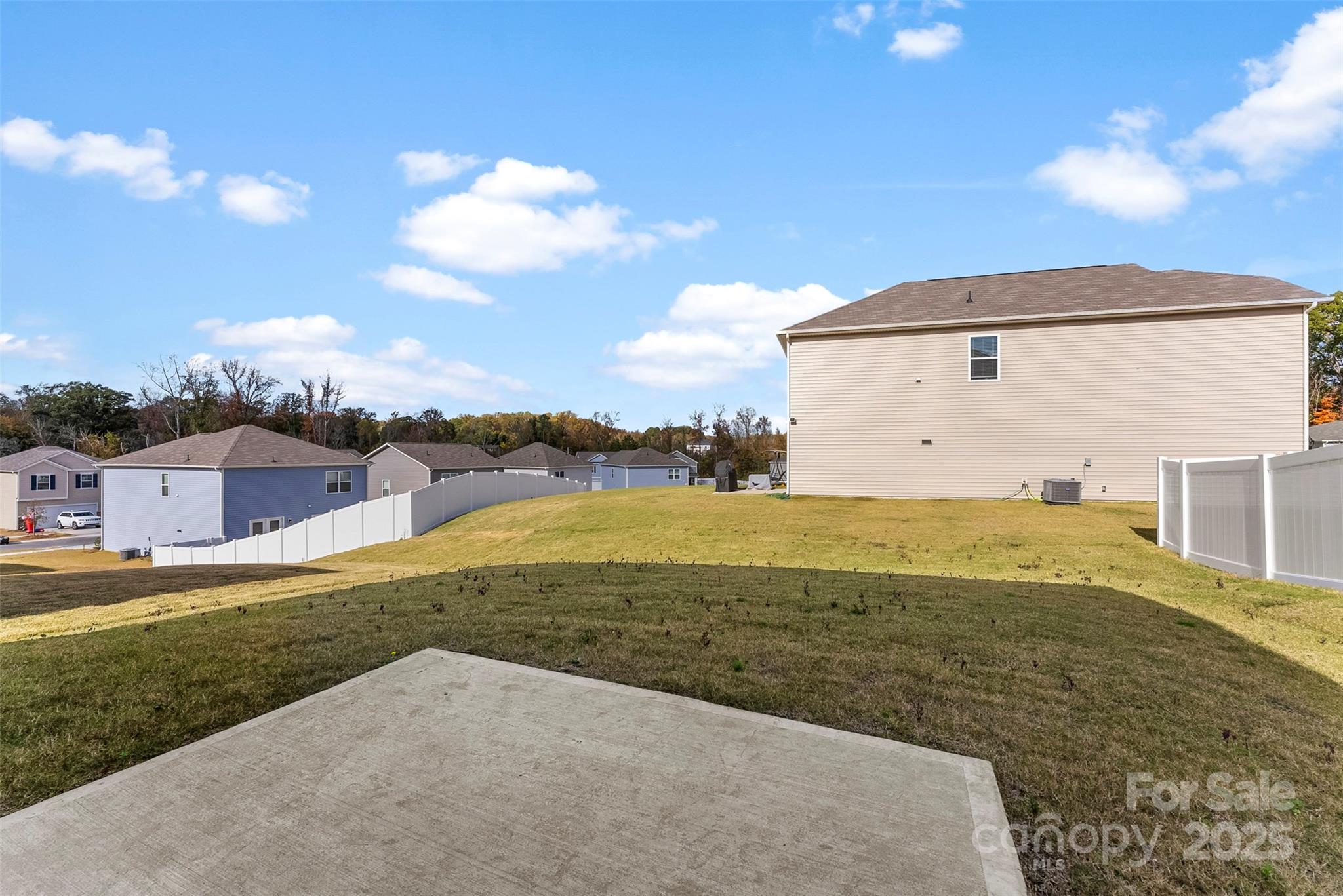 4915 Raspberry Knoll Drive Charlotte, NC 28208 - Photo 35 of 37 Gallery Image 35