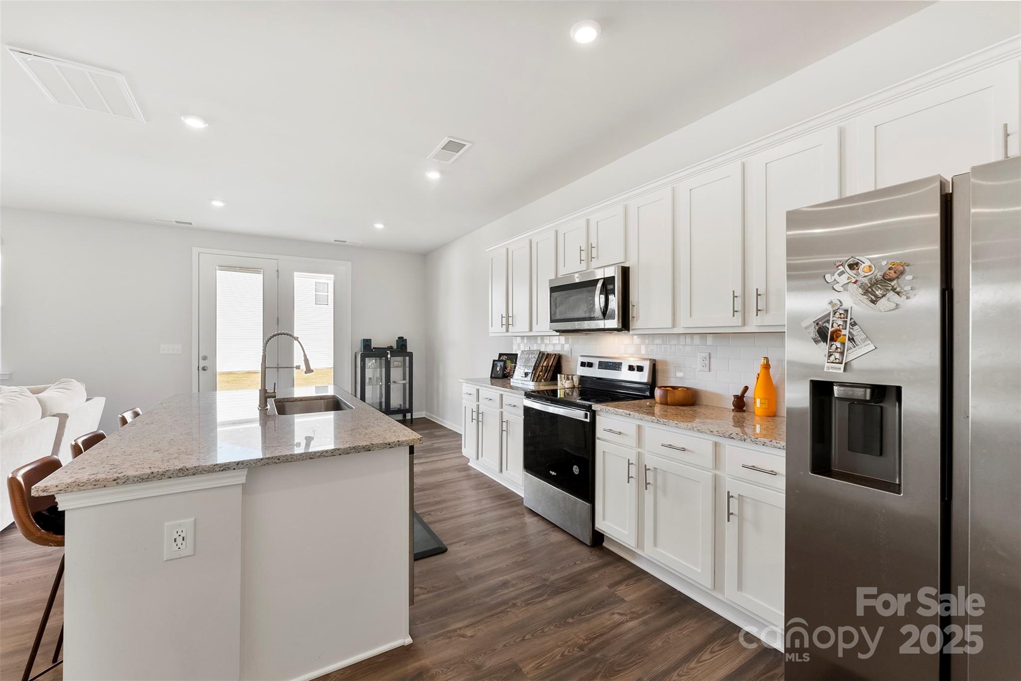 4915 Raspberry Knoll Drive Charlotte, NC 28208 - Photo 10 of 37 Gallery Image 10