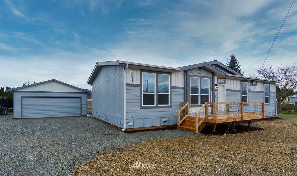 23031 East Jones Road Sedro-Woolley, WA 98284 - Photo 1 of 32 Gallery Image 1