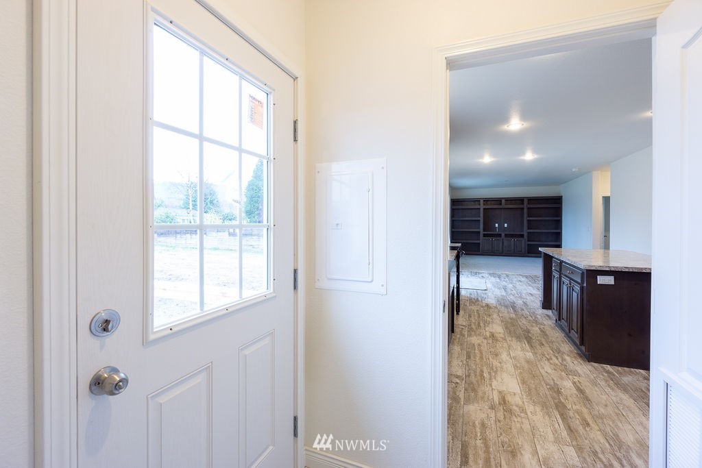 23031 East Jones Road Sedro-Woolley, WA 98284 - Photo 16 of 32 Gallery Image 16