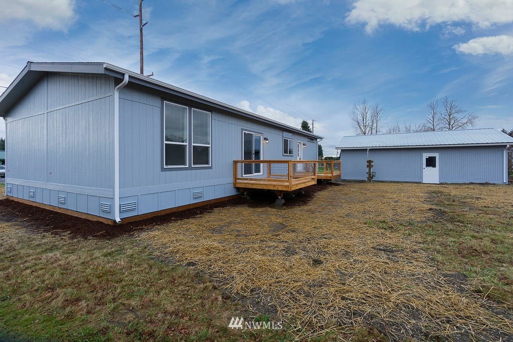 23031 East Jones Road Sedro-Woolley, WA 98284 - Photo 4 of 32 Gallery Image 4