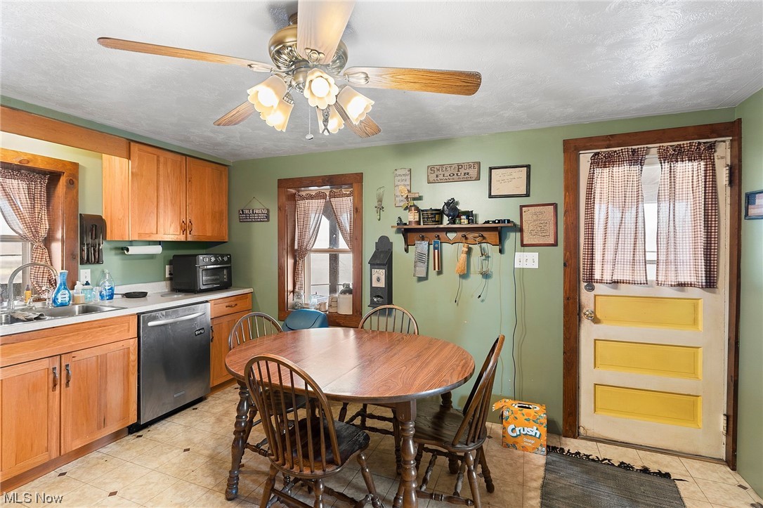 12291 Beard Road New Springfield, OH 44443 - Photo 14 of 32