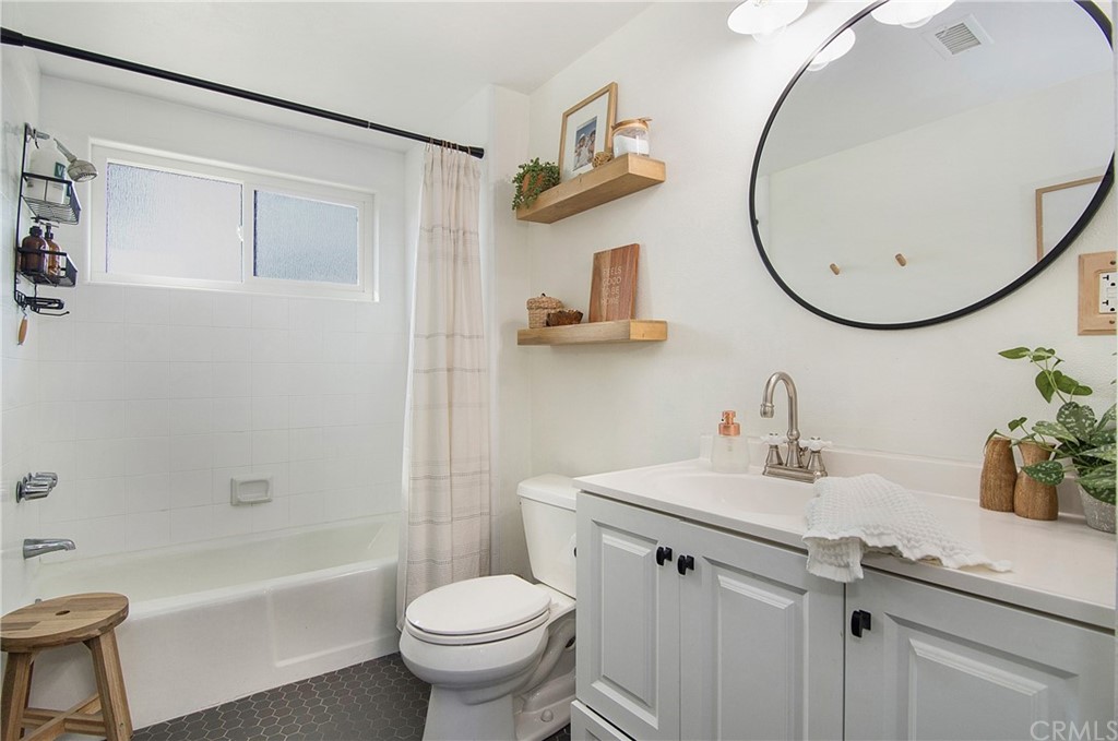 3124 Bermuda Drive Costa Mesa, CA 92626 - Photo 25 of 34