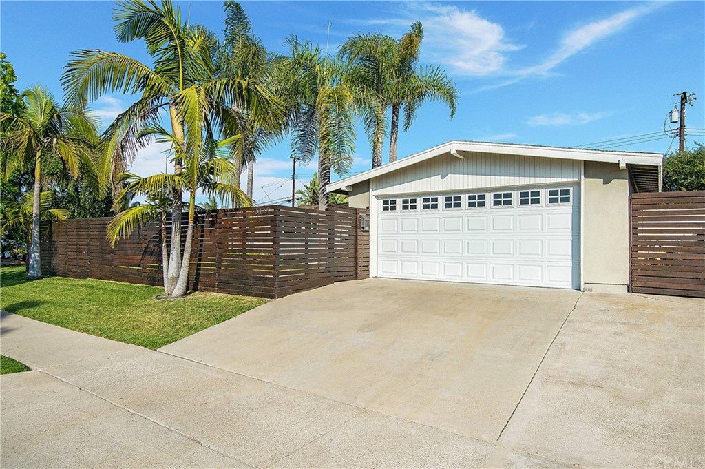 3124 Bermuda Drive Costa Mesa, CA 92626 - Photo 30 of 34