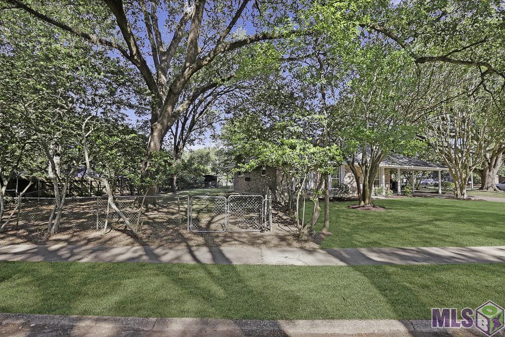 725 Rothmer Drive Baton Rouge, LA 70808 - Photo 24 of 28 Street View