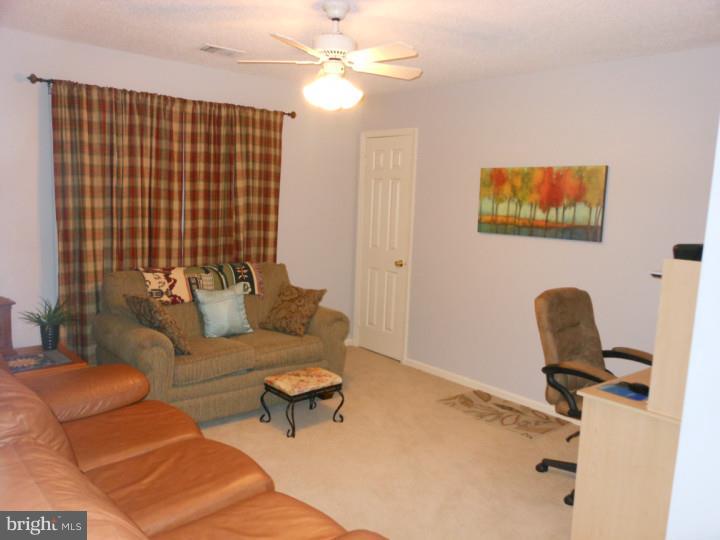 102 Chase Road, Unit 101 Wayne, PA 19087 - Photo 7 of 12 Family Room