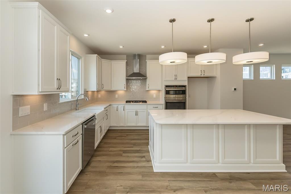 312 Indigo Court, Unit 37303 Chesterfield, MO 63005 - Photo 14 of 49