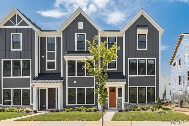 $709,900 | 312 Indigo Court, Unit 37303, Chesterfield, MO 63005