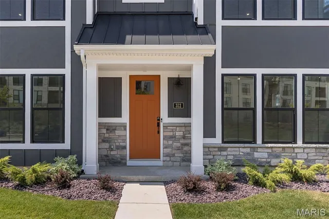 $709,900 | 312 Indigo Court, Unit 37303, Chesterfield, MO 63005
