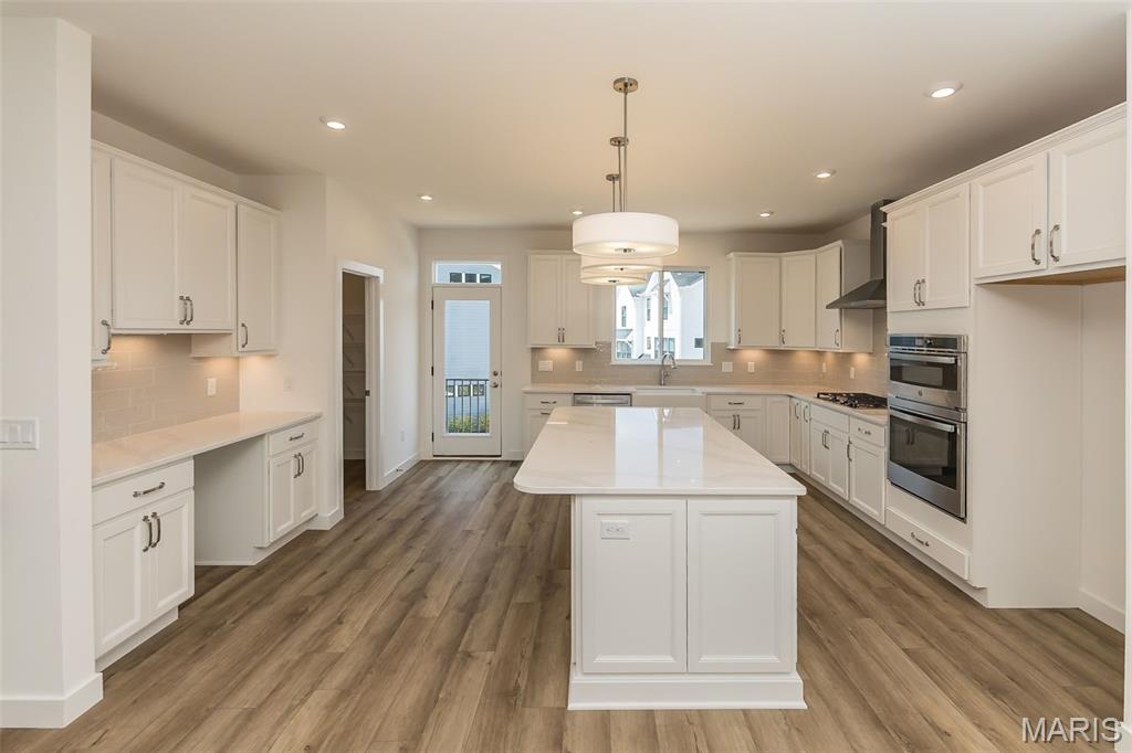 312 Indigo Court, Unit 37303 Chesterfield, MO 63005 - Photo 8 of 49