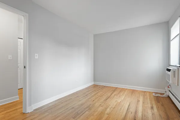 $1,616 | 6758 North Sheridan Road, Unit 346, Chicago, IL 60626