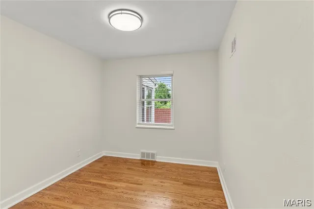 $2,750 | 5100 Kingwood Drive, St. Louis, MO 63119