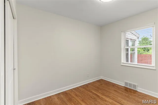 $2,750 | 5100 Kingwood Drive, St. Louis, MO 63119