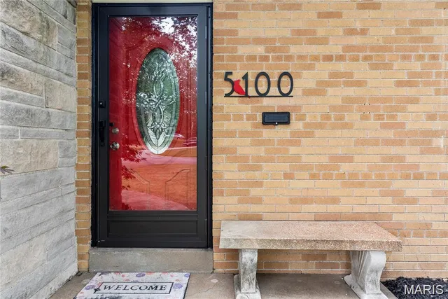 $2,750 | 5100 Kingwood Drive, St. Louis, MO 63119