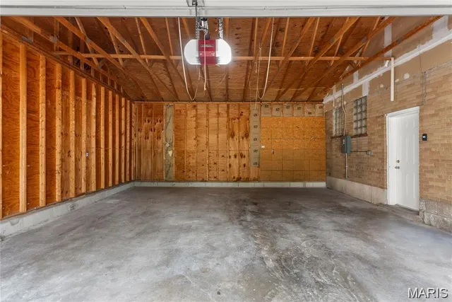 $2,750 | 5100 Kingwood Drive, St. Louis, MO 63119