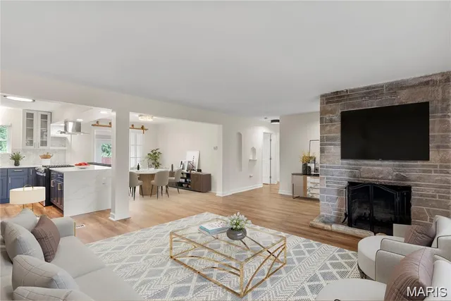 $2,750 | 5100 Kingwood Drive, St. Louis, MO 63119