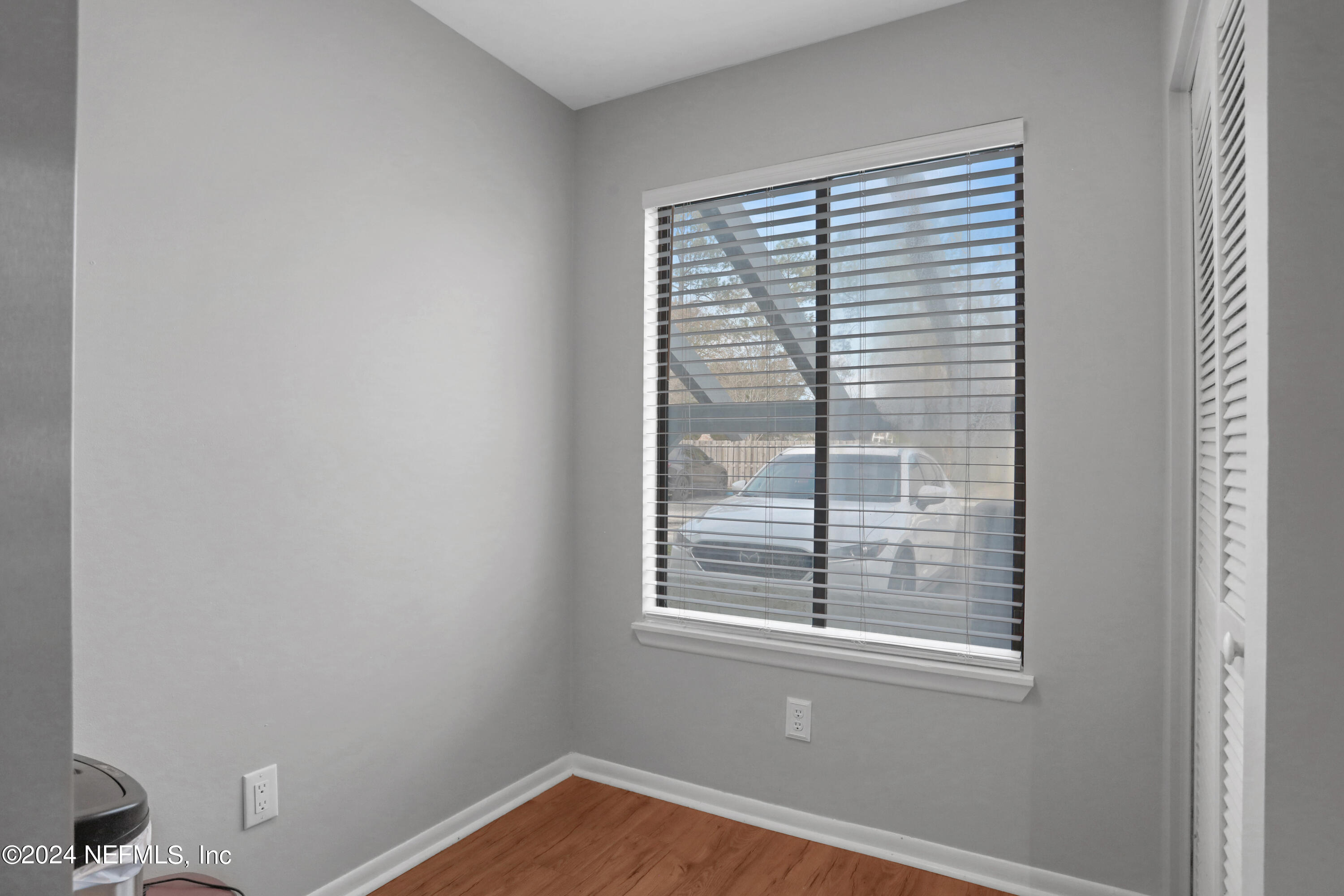 9360 Craven Road, Unit 1306 Jacksonville, FL 32257 - Photo 7 of 26 Eat-in Kitchen