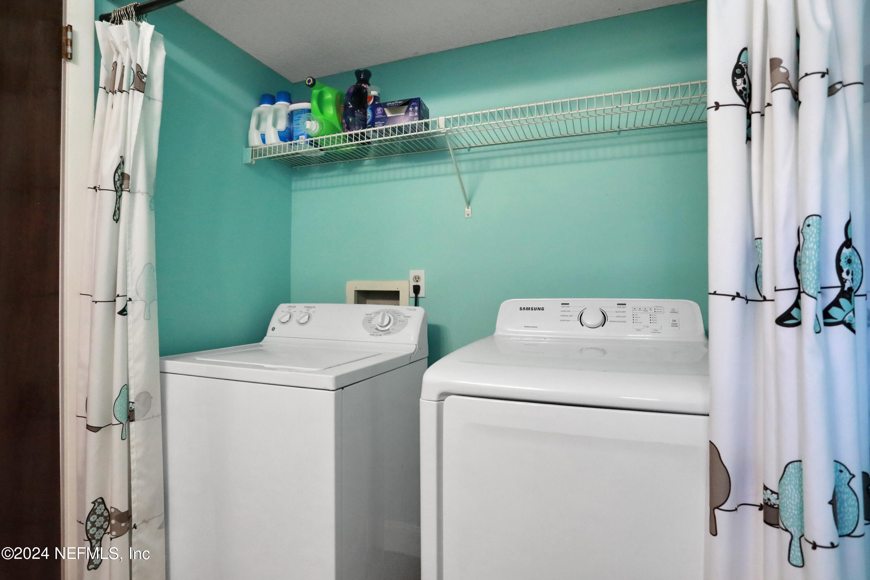 9360 Craven Road, Unit 1306 Jacksonville, FL 32257 - Photo 10 of 26 Laundry Room