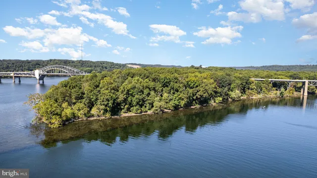 a view of an ocean and beach