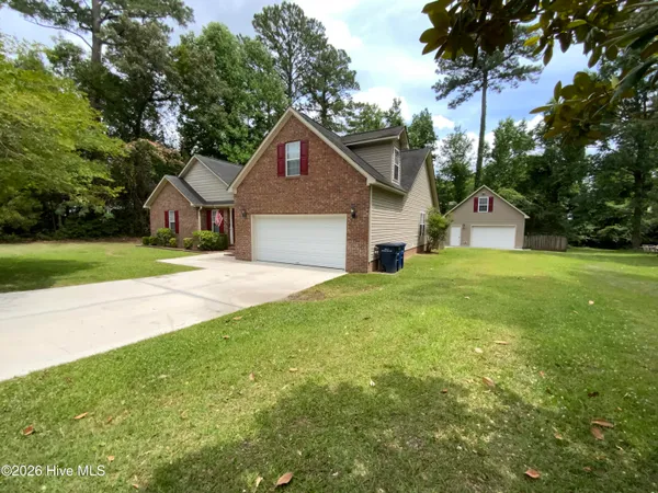$389,000 | 1005 Greenway Drive, Jacksonville, NC 28546